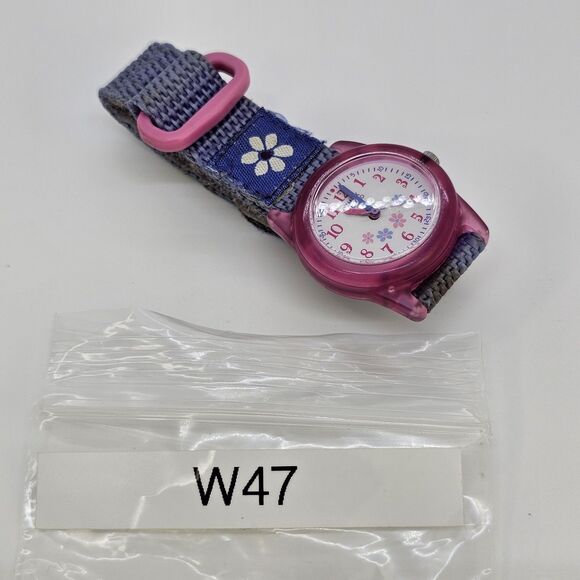 Timex Kids Watch 29MM White Dial Canvas Bands New Battery - Picture 11 of 11